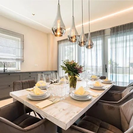 Four Seasons Ljubac * Ražanac