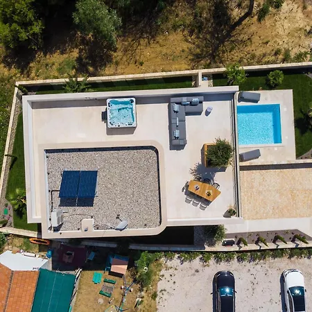 Four Seasons Ljubac * Ražanac