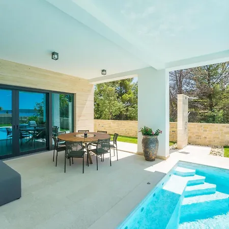 Four Seasons Ljubac Βίλα Ražanac